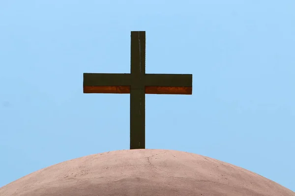 Kyrkan på stranden av Kinneret — Stockfoto