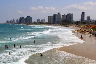 Tel Aviv ile yürümek 