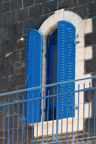 Fenster in der Stadt — Stockfoto