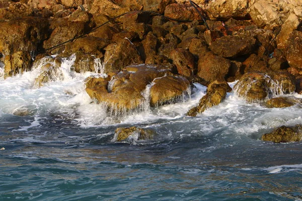 Stenen aan de kust — Stockfoto