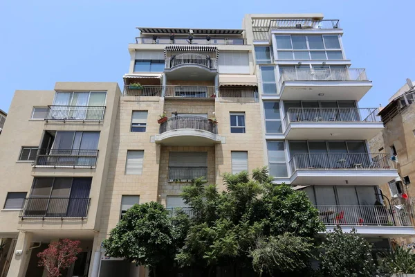 Tel Aviv ile yürümek 
