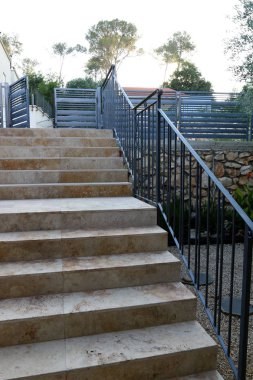 Çitin her zaman sınırı olduğunu 