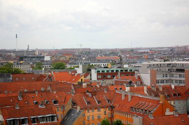 Çatı - binanın üst yapısı 