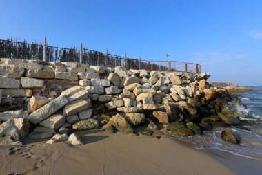 Çitin her zaman sınırı olduğunu 