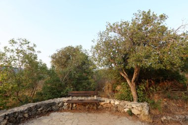 Tezgah parkta duruyor 