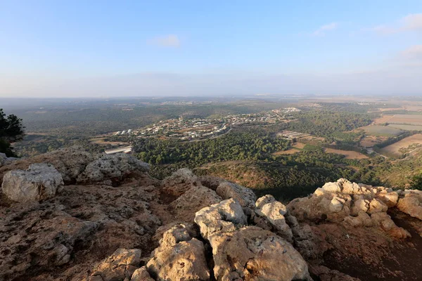 road yakınındaki taş 