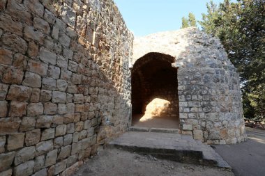 Yeghiam Kalesi Haçlı dönemi kalesidir 