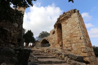 Yeghiam Kalesi Haçlı dönemi kalesidir 