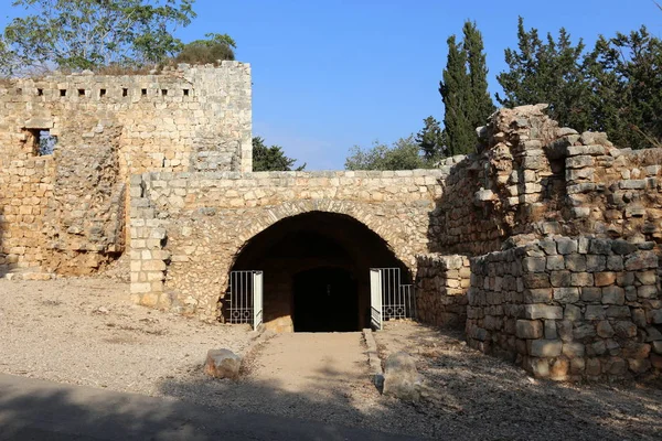 Крепость Егиам - замок эпохи крестоносцев — стоковое фото