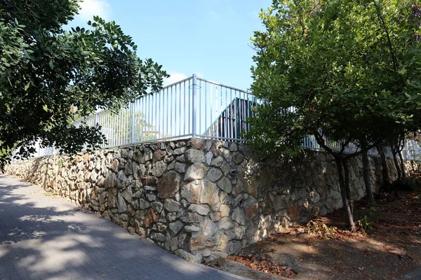 Çitin her zaman sınırı olduğunu 