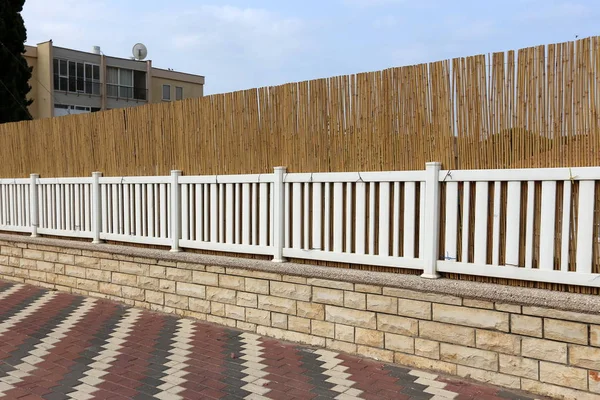 Çitin her zaman sınırı olduğunu 