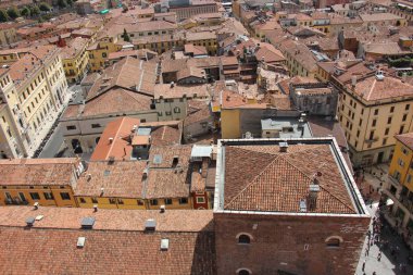 Verona şehri çatılar 