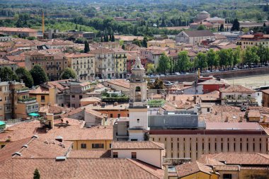 Verona şehri çatılar 