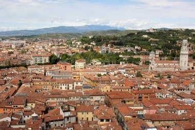 Verona şehri çatılar 