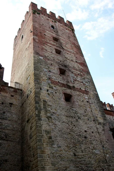 Oude stenen muur — Stockfoto