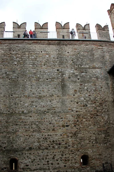 Vecchio muro di pietra — Foto Stock