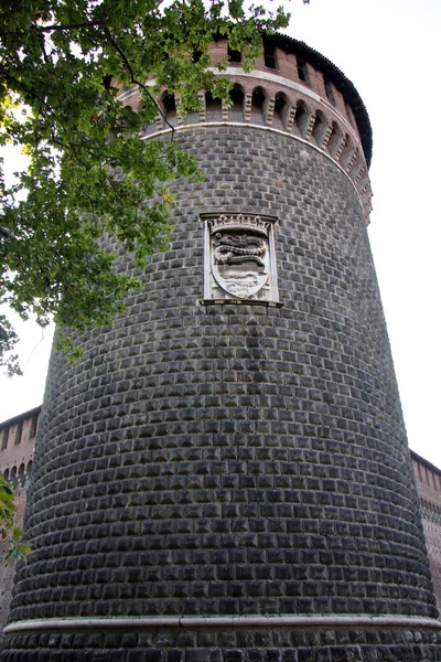 Muros de una antigua fortaleza —  Fotos de Stock