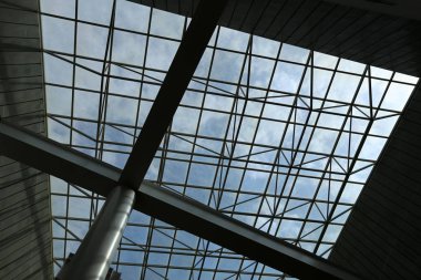 geometri şehrin sokaklarında 