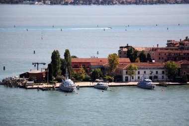 Venedik İtalya bir şehirdir, 