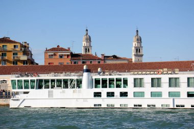 Venedik İtalya bir şehirdir, 