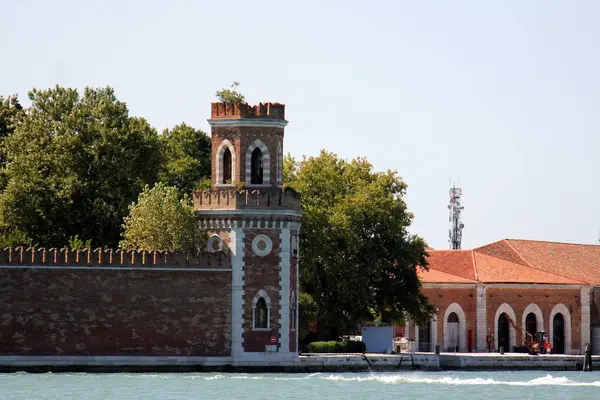 Venedik İtalya bir şehirdir, 