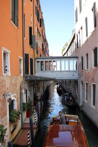 Venecia es una ciudad en Italia , — Foto de Stock