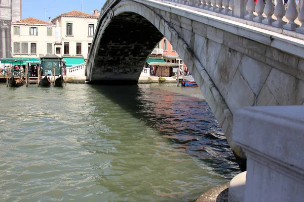 Venise est une ville en Italie , — Photo