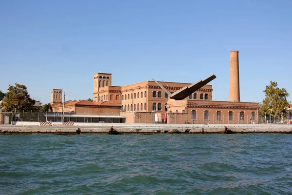 Venedik İtalya bir şehirdir, 