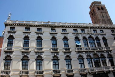 windows her zaman farklıdır 