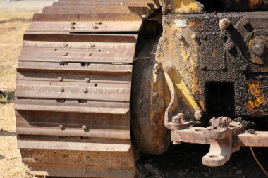 eski ve paslı demir 