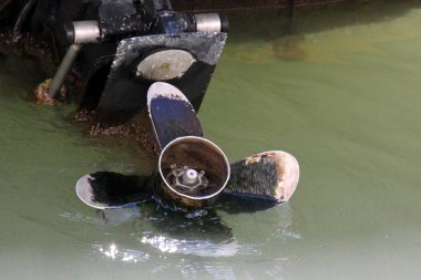 eski ve paslı demir 