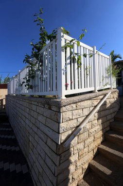 Çitin her zaman sınırı olduğunu 