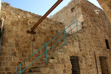 merdiven yukarı çıkma 