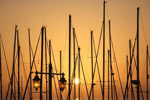 Mastro em um navio à vela — Fotografia de Stock