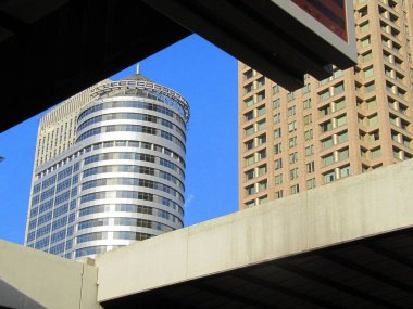 geometri şehrin sokaklarında 