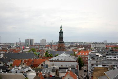 Çatı - binanın üst yapısı 