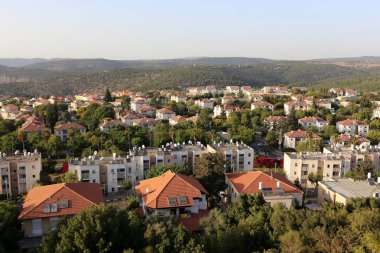 Çatı - binanın üst yapısı 