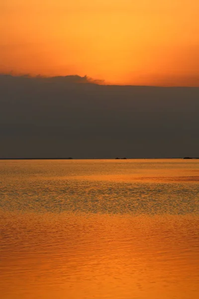 Amanecer en el Mar Muerto — Foto de Stock