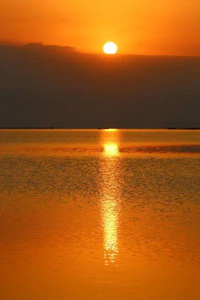 Nascer do sol no mar Morto — Fotografia de Stock