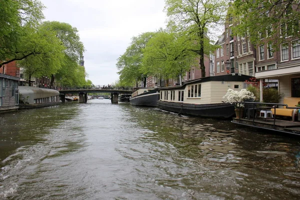 Амстердам - столиця і найбільше місто Нідерландів — стокове фото