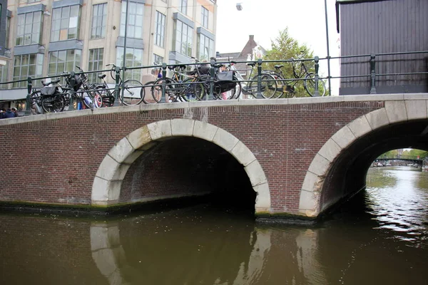 Άμστερνταμ - η πρωτεύουσα και μεγαλύτερη πόλη της Ολλανδίας — Φωτογραφία Αρχείου