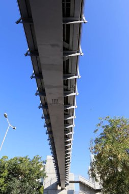 Köprü - yapay bir yapı 