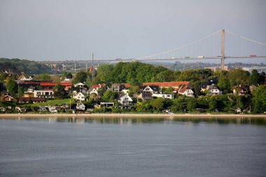 Köprü - yapay bir yapı 