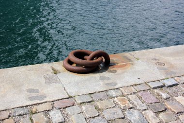 Yatak - shore demirleme için size bir yer 