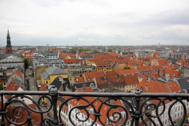 Çatı - binanın üst yapısı 