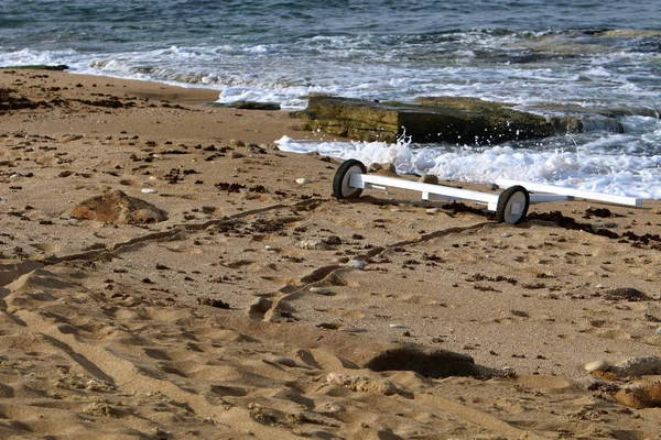İsrail 'in kuzeyindeki Akdeniz kıyısında. 