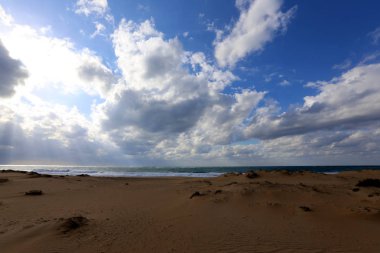 Başının üstüne büyük bir gökyüzü 