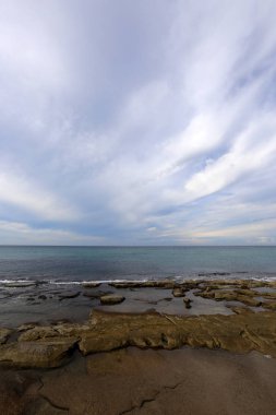 Başının üstüne büyük bir gökyüzü 