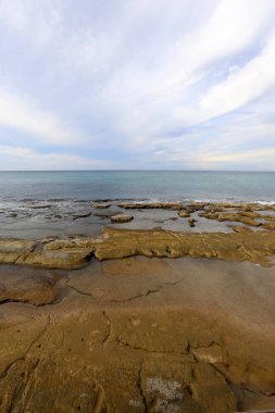 Başının üstüne büyük bir gökyüzü 