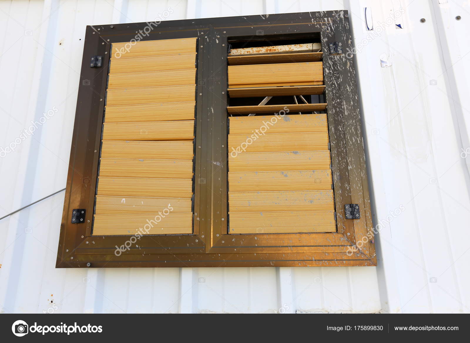 Window Architectural Detail Building Which Serves Light